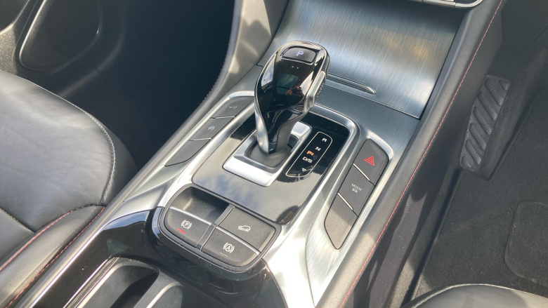 MG Hs 1.5 T-GDI Exclusive 5dr DCT Petrol Hatchback